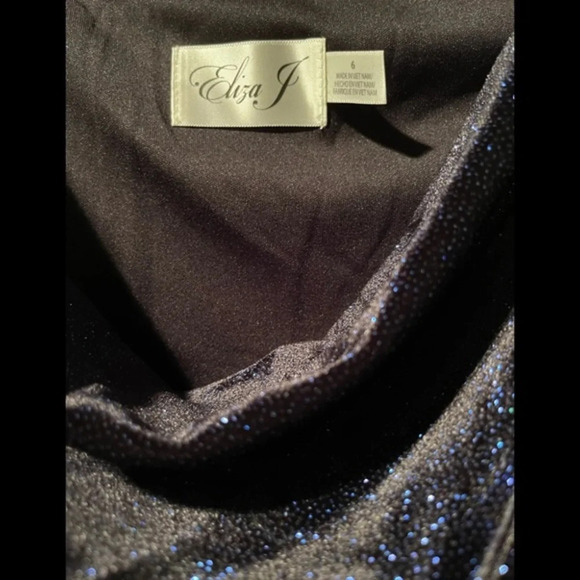 Eliza J Blue Velvet Shimmer Sheath Dress, Size 6 - Picture 11 of 16